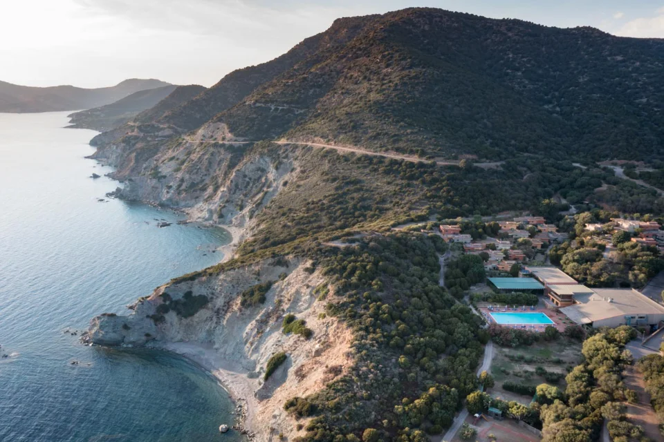 Baia delle Ginestre Eco Village residence sul mare nel sud della Sardegna